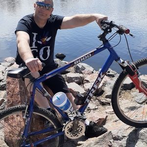 Meet your Posher, Robert